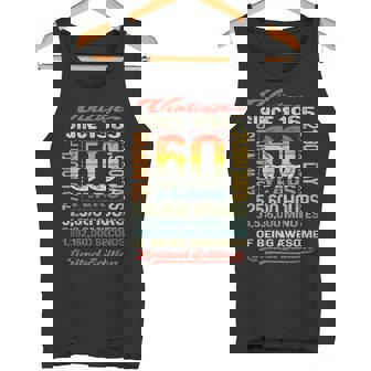 60歳 720ヶ月 すごい生まれ 1965年 60歳の誕生日 タンクトップ - Kawaiitshirt