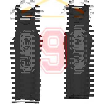 9番のスポーツスタイル。赤。 タンクトップ - Kawaiitshirt