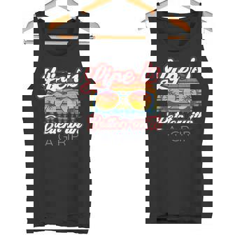 Agarre De Película Agarre De Tv Divertido Laida Es Mejor Con Un Agarre Camiseta sin mangas - Regaloses