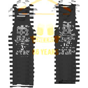 Cheers To 66歳 66歳 誕生日パーティー お祝いギフト タンクトップ - Kawaiitshirt
