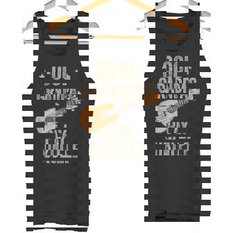 Cool Grandpas Play ウクレレ ウクレレ ミュージックギター タンクトップ - Kawaiitshirt