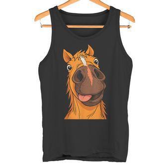 Divertido Caballo Cara Lengua Fuera De Dibujos Animados Humor Animal Camiseta sin mangas - Regaloses