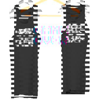 Game Over 8Bit ゲームオーバー 8ビットピクセル レトロヴィンテージビデオゲームグラフィック ゲーマー タンクトップ - Kawaiitshirt