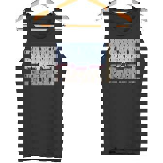 Magritteによるゴルコンダの有名な絵画。 タンクトップ - Kawaiitshirt