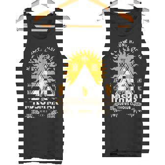 Midsommarurvival Club 怖いホラー サマーフェスティバル タンクトップ - Kawaiitshirt