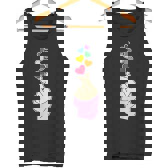 Pride レズビアン ゲイバイセクシャル トランスジェンダー 指 ハート付き タンクトップ - Kawaiitshirt