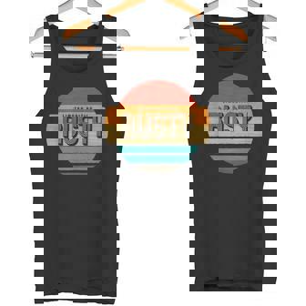 Rusty 名称 レトロ・ヴィンテージ・サンセット 限定版 タンクトップ - Kawaiitshirt