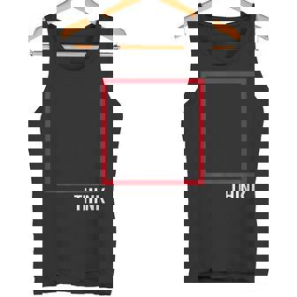 Think Outside The Box 哲学者、本好き、オタクのためのデザイン タンクトップ - Kawaiitshirt