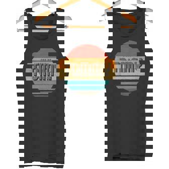 Tommy 名称 レトロ・ヴィンテージ・サンセット 限定版 タンクトップ - Kawaiitshirt