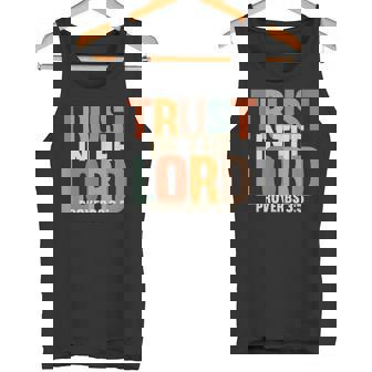 Trust In The Lord 箴言 3 タンクトップ - Kawaiitshirt