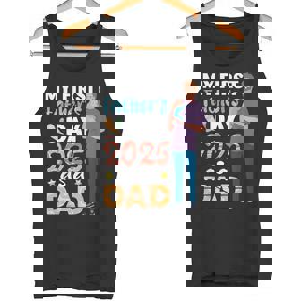 はじめての父の日2025年 赤ちゃんの誇り高きパパを持つお父さんとして タンクトップ - Kawaiitshirt