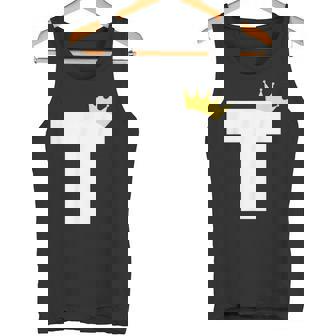 アルファベット T 大文字モノグラム イニシャル キング クイーン クラウン タンクトップ - Kawaiitshirt