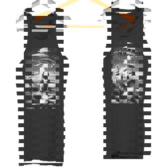 エイリアンufoモナリザと面白いセルフィー タンクトップ - Kawaiitshirt