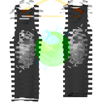 カーブ サッカーボール フィールドゴール サッカー選手 コーチ サッカーファン タンクトップ - Kawaiitshirt