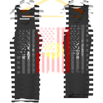 キルギス アメリカ 手拳 キルギス ルーツ アメリカ キルギス 国旗 タンクトップ - Kawaiitshirt