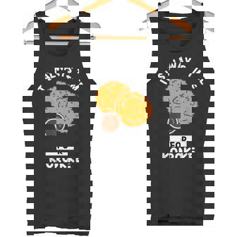 コロッケ 食好き、いつもコロッケを食べる時間だ タンクトップ - Kawaiitshirt