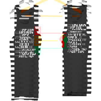 ジューンティーンスは1865年以来すべてのチェーンを断ち切りました タンクトップ - Kawaiitshirt