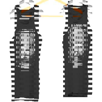 パリエッフェル塔 タンクトップ - Kawaiitshirt