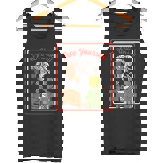 ビンテージ ホラー、取り憑かれた悪魔から解放される タンクトップ - Kawaiitshirt