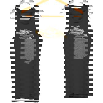 ポケットにワニ 愉快なアニマルデザイン タンクトップ - Kawaiitshirt