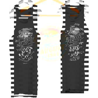 レトロな60歳の男性向け誕生日プレゼント 1965年8月 60歳 タンクトップ - Kawaiitshirt