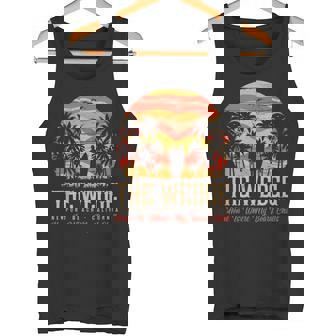 ヴィンテージウェッジバッジサーファーレトロサーファーバイブ タンクトップ - Kawaiitshirt