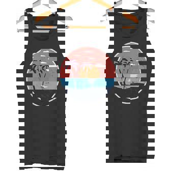 夏のビーチパームグラフィックポケットパッチバッジアイコンミニマリスト。 タンクトップ - Kawaiitshirt