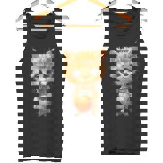 子猫、茶トラ、かわいい、おもしろい、癒し、ビーチ、ボール、砂浜、夏、海、ビーチボール、可愛い タンクトップ - Kawaiitshirt