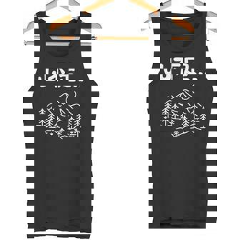 山不足 ハイキング 登山家 趣味 アウトドア 登山好き 山登り好き ギャグ おもしろ タンクトップ - Kawaiitshirt