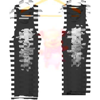 帽子とスカーフを着た豚のクリスマスプレゼント タンクトップ - Kawaiitshirt