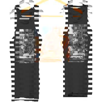 書斎でワイマラナー犬を書く詩 3 タンクトップ - Kawaiitshirt