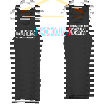 楽しいフォーカスデザイン 錯覚トリッピー タンクトップ - Kawaiitshirt