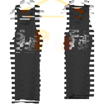 猫ミーム 説教する猫 怒られる猫 泣き叫ぶ猫 説教 怒る かわいい 面白い 人気 楽しい ハッピー タンクトップ - Kawaiitshirt