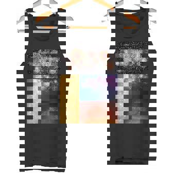 花火 面白いtシャツ 夏 花火大会 メンズ おもしろ グッズ 面白い 服 オリジナル ネタ お盆 タンクトップ - Kawaiitshirt