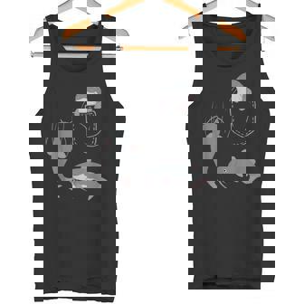 袋に入った魚 ナマズ タンクトップ - Kawaiitshirt