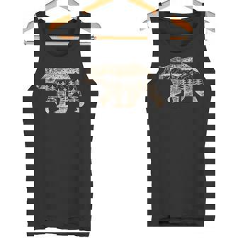 野生動物 レトロ 野生動物 クマ アウトドア 自然 森林 木 タンクトップ - Kawaiitshirt