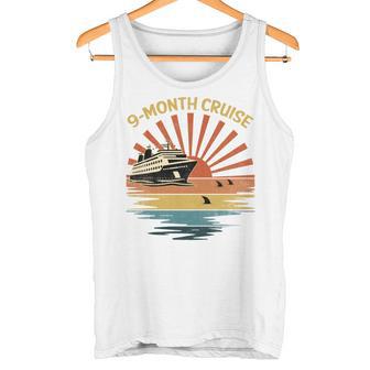 Nine Month Cruisehipunset Withharks In Ocean 長袖tシャツ タンクトップ - Kawaiitshirt