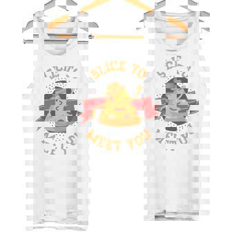 あなたに会うためにチーズクラストとスライス用のスライスが入ったピザ。 長袖tシャツ タンクトップ - Kawaiitshirt