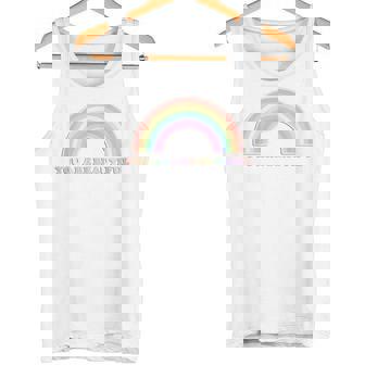 あなたは美しい虹と太陽の光です タンクトップ - Kawaiitshirt