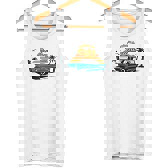 キューバ ヴィンテージカー ラム酒 葉巻 ビーチ 夕日 サーフボード ヤシの木 ハバナ ギフト お土産 太陽 カリブ海 タンクトップ - Kawaiitshirt