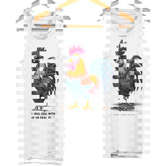 サングラスをかけた姿勢のクールな雄鶏。 タンクトップ - Kawaiitshirt