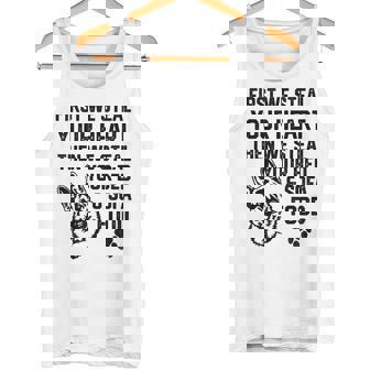 ジャーマン・シェパードはあなたの心を盗みますあなたのベッドとソファを盗みます タンクトップ - Kawaiitshirt