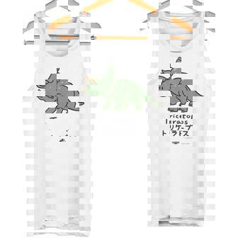 ジュラシック・ワールド Triceratops Loose Illust タンクトップ - Kawaiitshirt