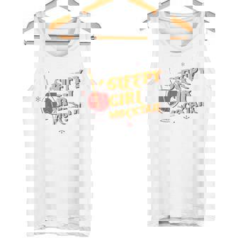 スリーピーガール モクテルクラブ レトロ ウェルネス キュート ファッショントレンド タンクトップ - Kawaiitshirt