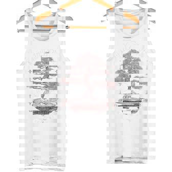 ヒップホップ アーバン ヴィンテージ エッジの効いた Y2k バックプリント ストリートウェア 盆栽 タンクトップ - Kawaiitshirt