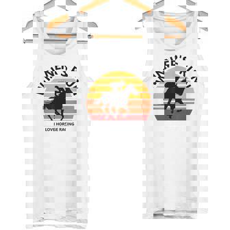 競馬ファンや馬好きの方にお勧め 勝者の走り オシャレな競馬イラスト タンクトップ - Kawaiitshirt