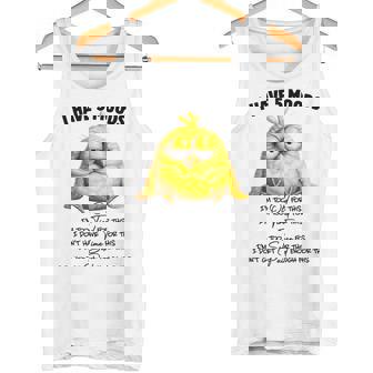 面白いチキンムード、I'm Too Old For This 鳥好きのデザイン。 タンクトップ - Kawaiitshirt