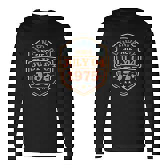 1975年7月4日以来、伝説的。素晴らしい誕生日パーティーレトロ。 長袖Tシャツ - Kawaiitshirt