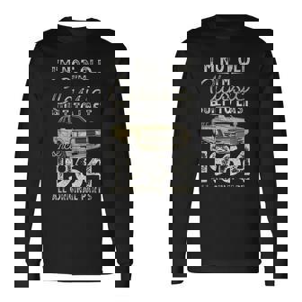 61 歳の誕生日、1964 年以来、クラシックカー、61 歳 長袖Tシャツ - Kawaiitshirt