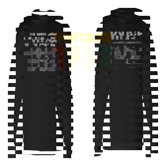 73 歳のギフト ヴィンテージ 1952 年生まれ レトロ 73 歳の誕生日 長袖Tシャツ - Kawaiitshirt